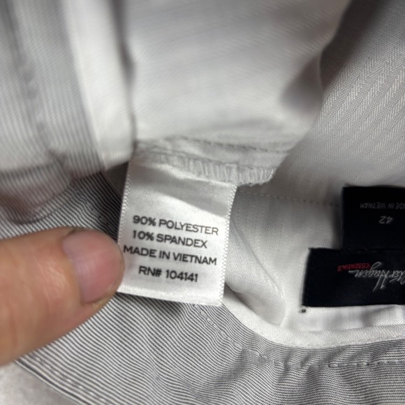 Mens Gray Micro Stripe Flat Front Golf Shorts Casual Performance Size 42 - Picture 16 of 16